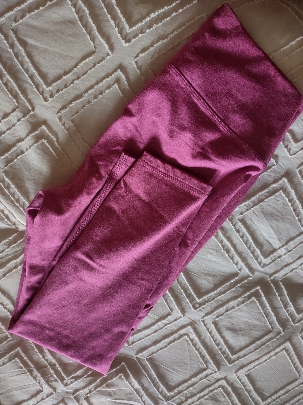 Old Navy Women's Magenta Active Leggings
